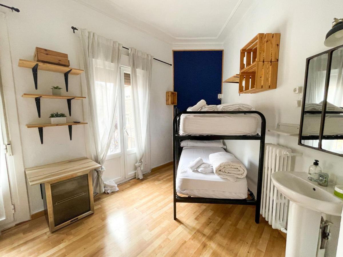 Az The Bridge Hostel - Coliving Zaragoza Bagian luar foto